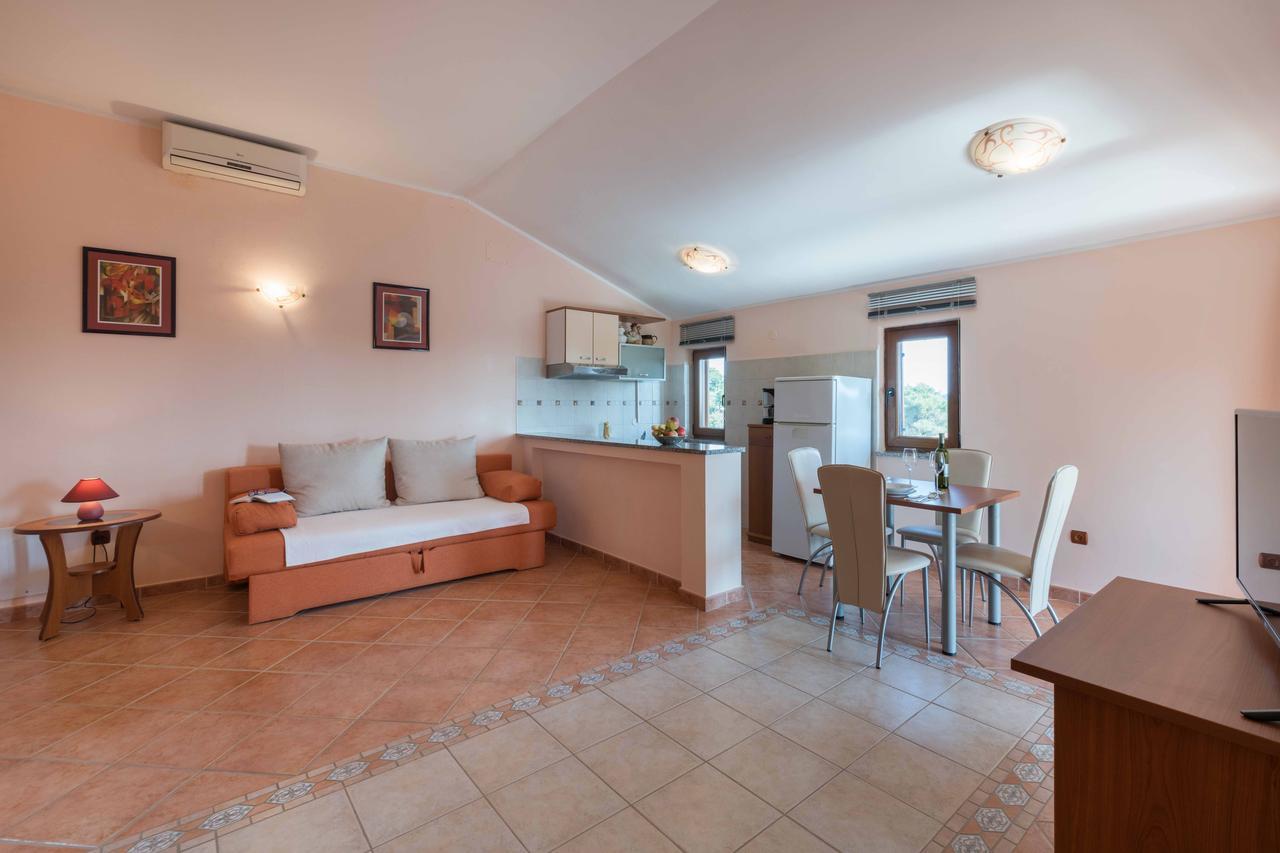 Apartments Villa Tre Marie Rovinj Exterior photo